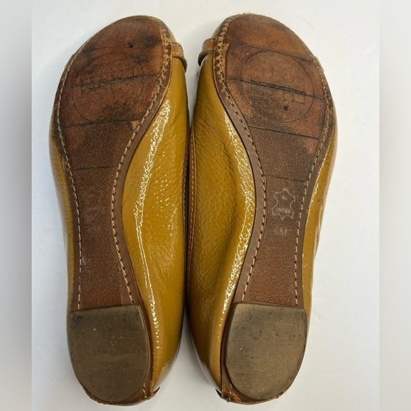 Tory Burch Patent Nude Ballet‎ Flat 6 - Picture 5 of 8